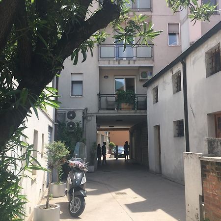 Residenza Giacomuzzi Bed and Breakfast Μέστρε Εξωτερικό φωτογραφία