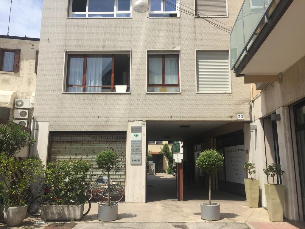 Residenza Giacomuzzi Bed and Breakfast Μέστρε Εξωτερικό φωτογραφία